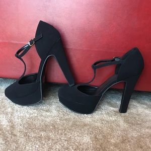 Black Classy Heels